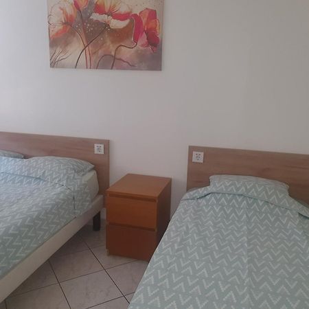 Apart 5 Personnes, 1Min Gare D'Annemasse, Geneve 5Km Exterior foto